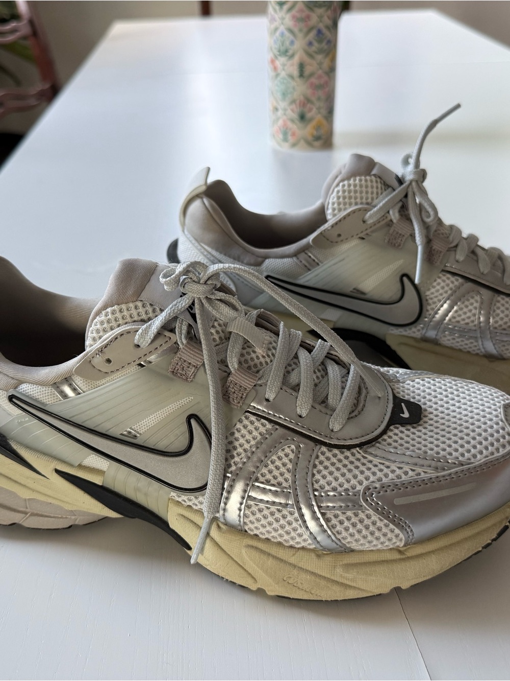 Nike V2K Running Shoes